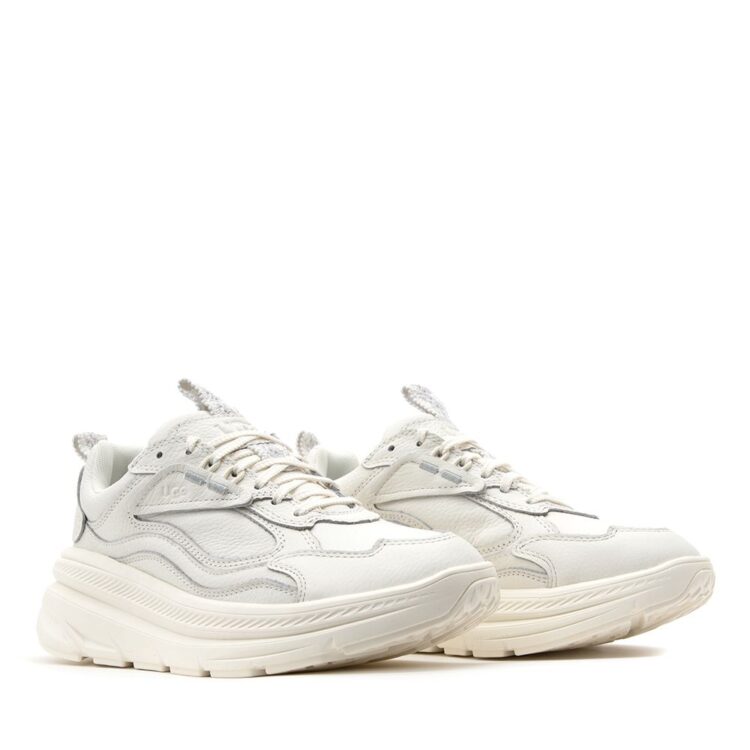 1142630-wht_ugg_women_sneakers_grey_white_3