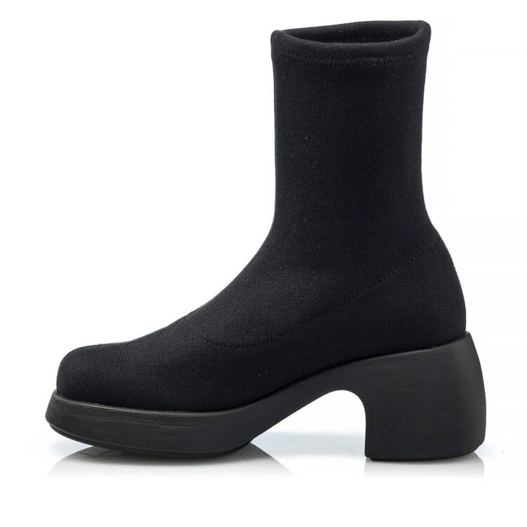 fw 23 24 camper k400619 001 black womens booties 4 1