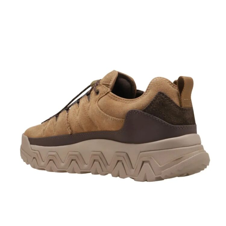 UGG 424