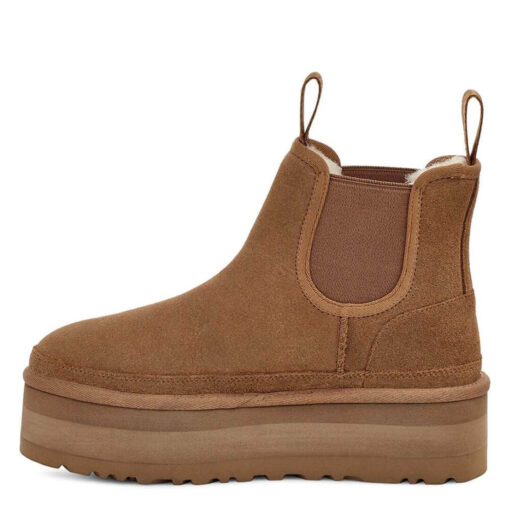 ugg 136