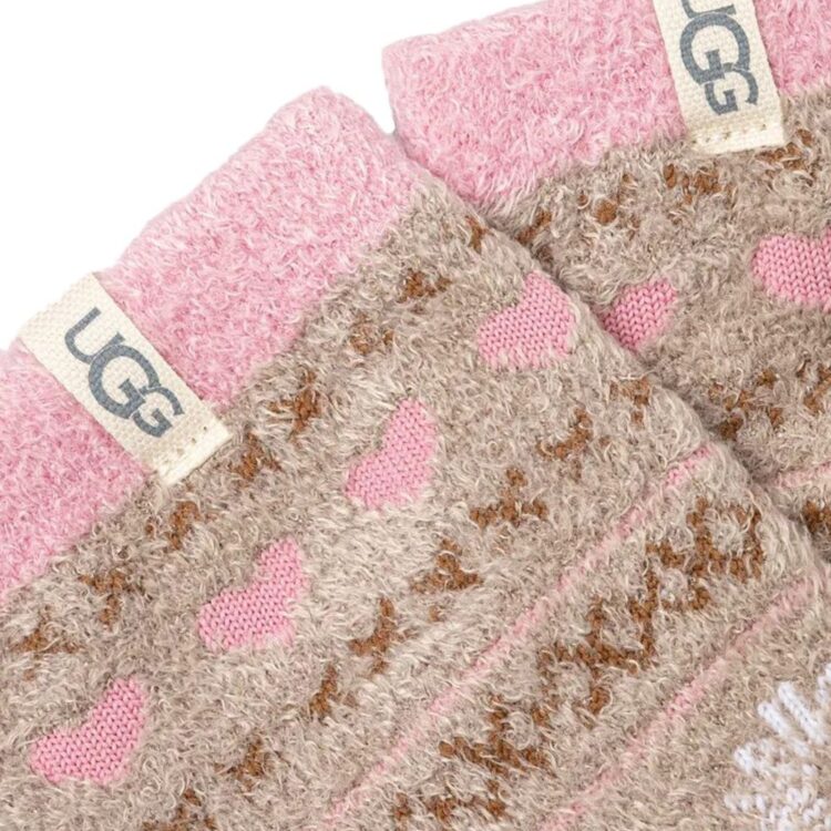 1105868 pfr ugg women leslie graphic socks beige brown pink 4