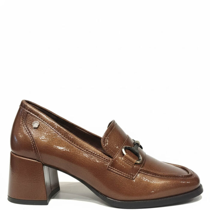 Γυναικεία Μοκασίνια Carmela 162536